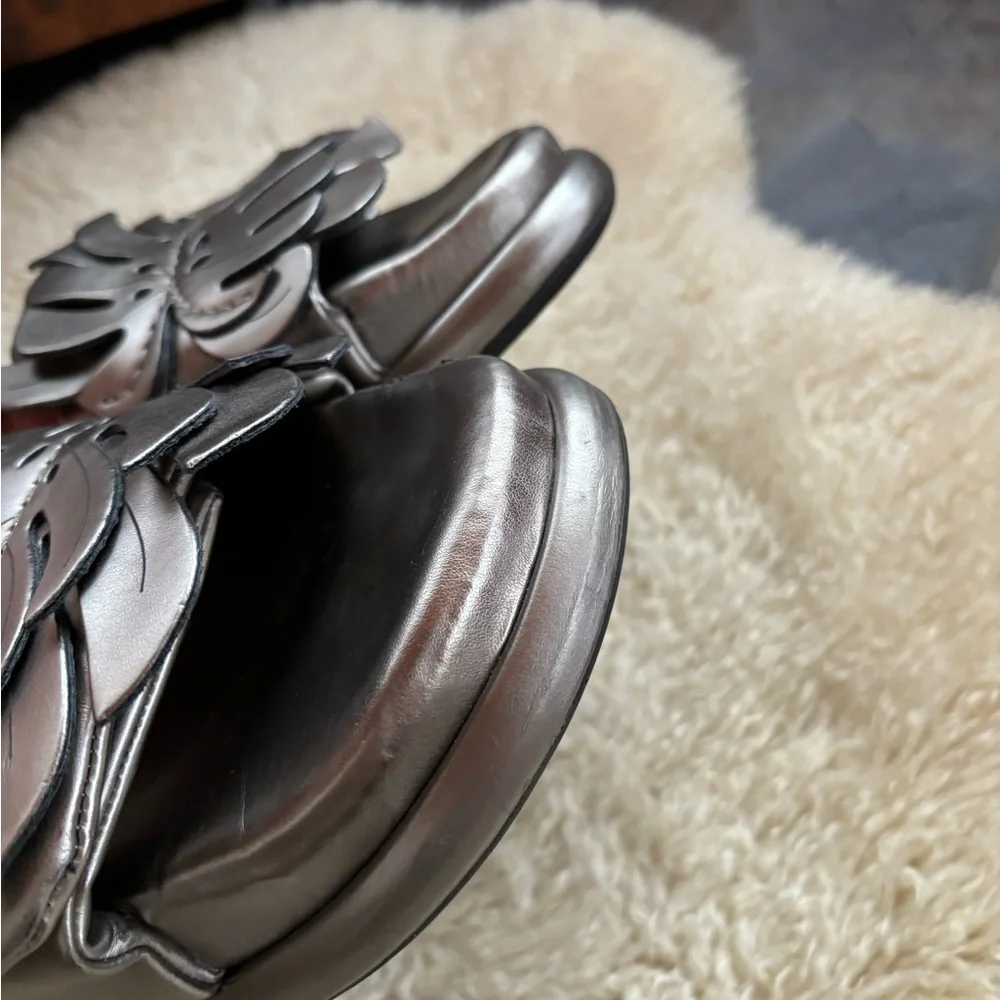 FARM Rio Monstera Slides - Picture 7 of 12